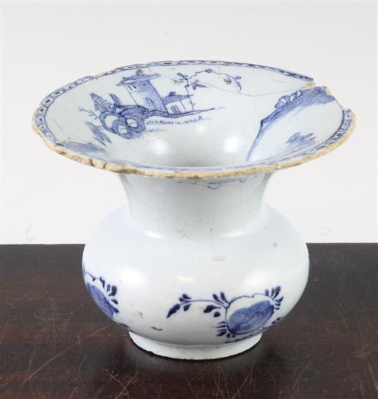 A mid 18th century English? blue and white delftware spittoon, 12.4cm